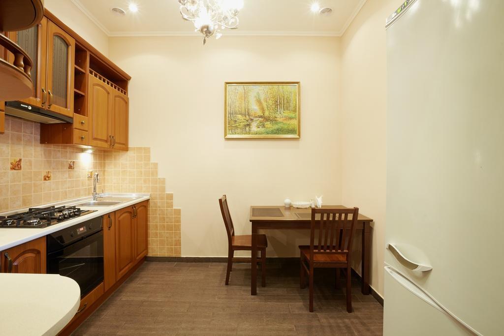 Asao-Apartments Walking Center Zone Lviv Rum bild