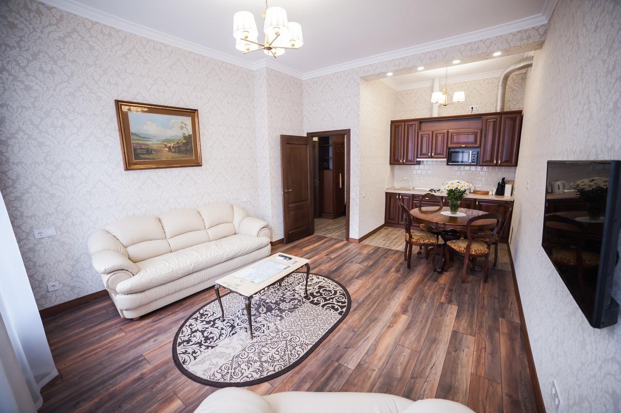 Asao-Apartments Walking Center Zone Lviv Exteriör bild